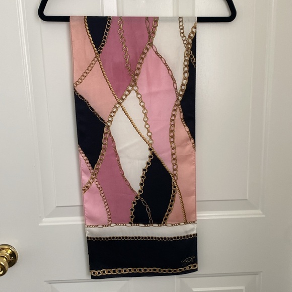 Oscar de la Renta Vintage Chain Link Rectangle Scarf - Picture 8 of 9
